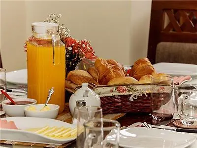 Bed & Breakfast Cozy 3*