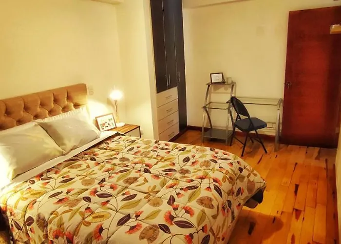 Bed & Breakfast Cozy